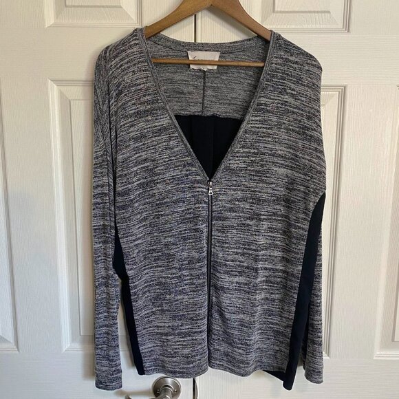 Two by Vince Camuto - Grey and black cardigan sweater - Picture 1 of 9